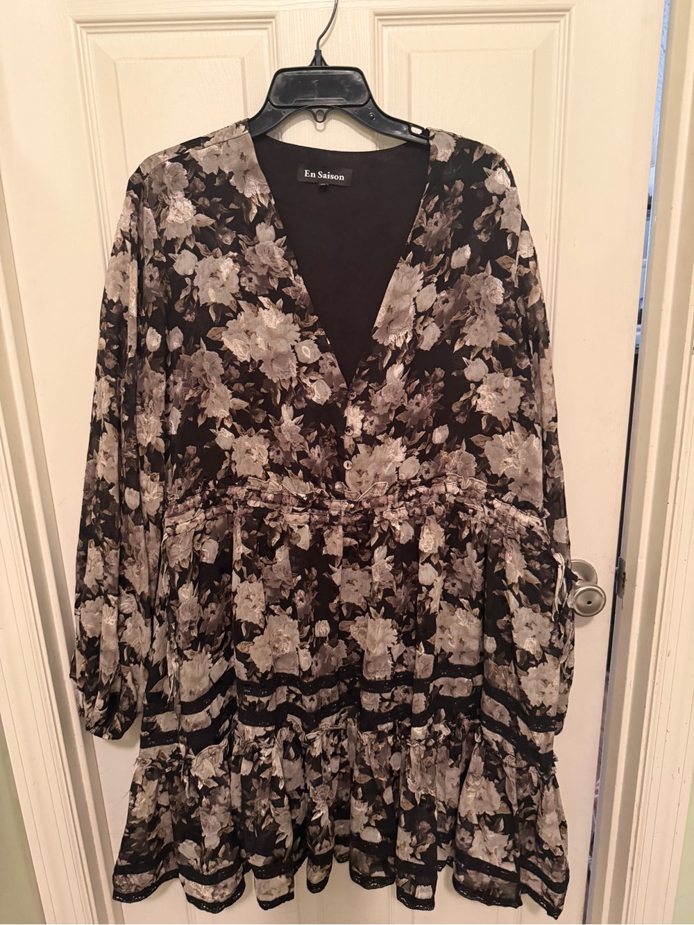 En Saison Black Floral V-Neck Dress with Gray-Cream Blooms